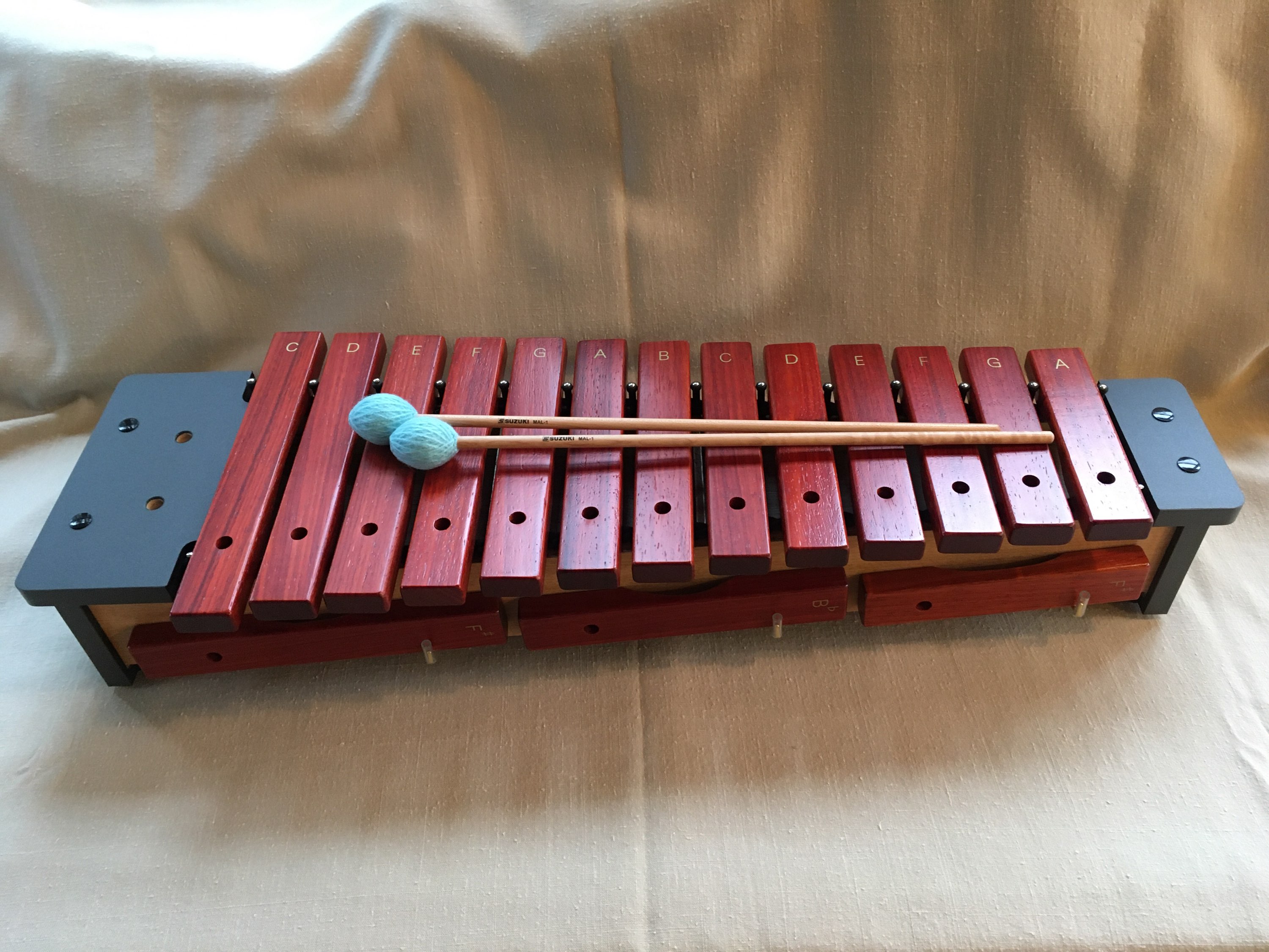 Suzuki soprano xylophone, updated model
